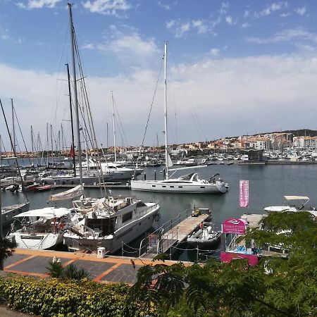 Appartement 1Ere Ligne Vue Port Avec Balcon, Piscine Агд Экстерьер фото