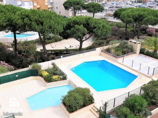 Appartement 1Ere Ligne Vue Port Avec Balcon, Piscine Агд Экстерьер фото