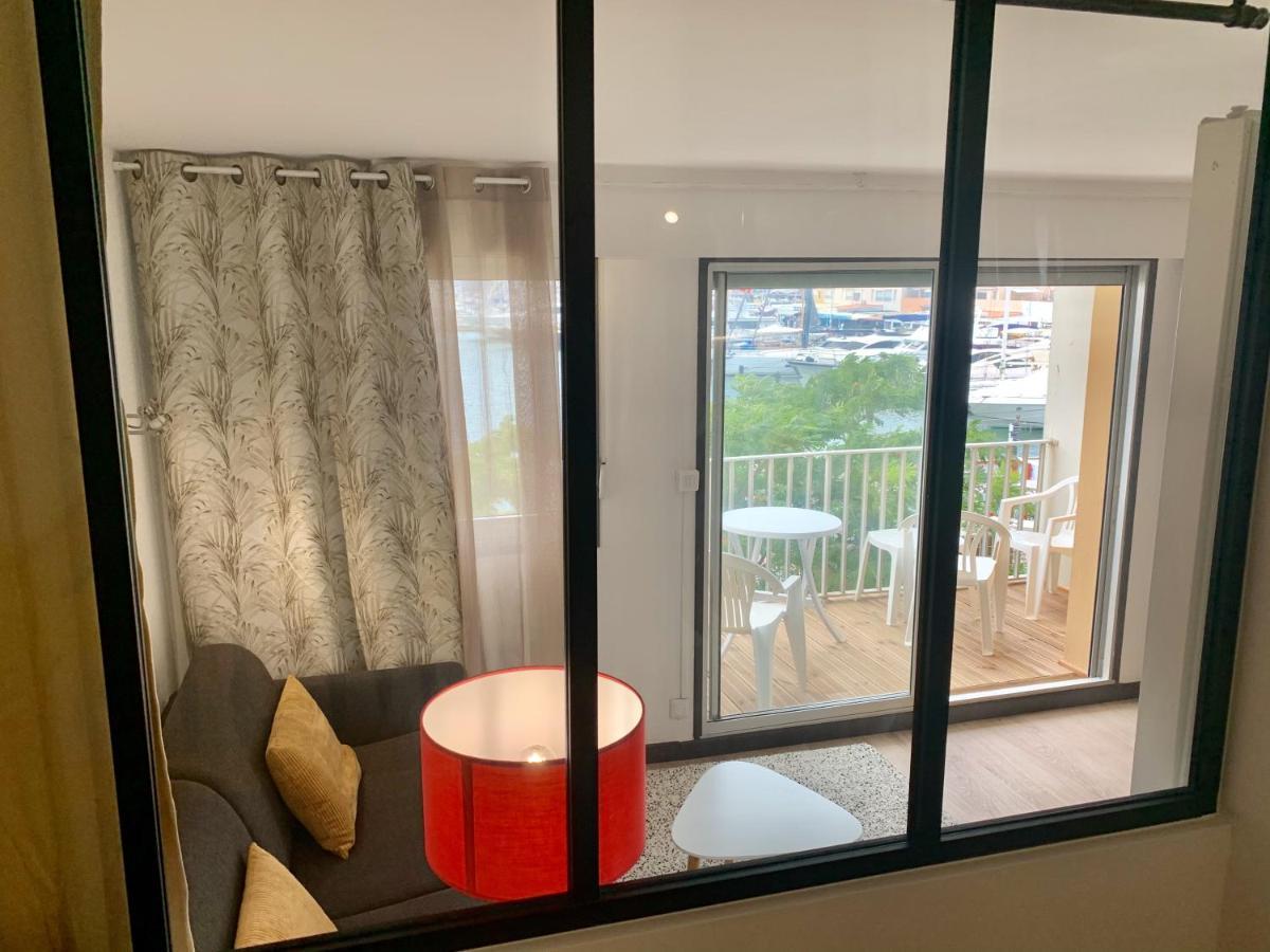 Appartement 1Ere Ligne Vue Port Avec Balcon, Piscine Агд Экстерьер фото